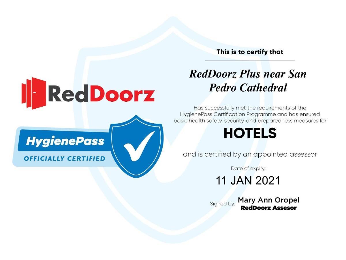 Reddoorz Plus Near San Pedro Cathedral Davao City Εξωτερικό φωτογραφία