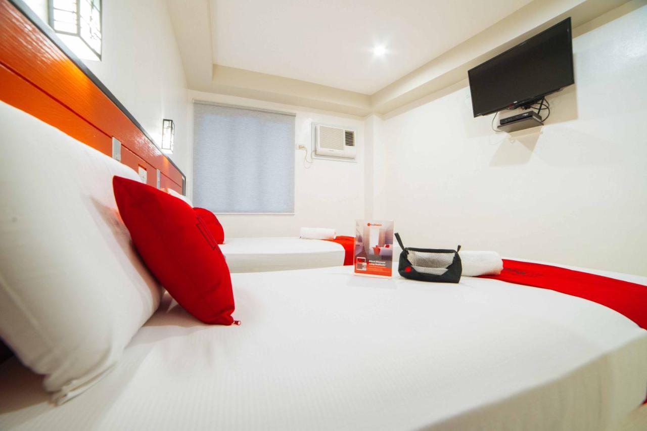 Reddoorz Plus Near San Pedro Cathedral Davao City Εξωτερικό φωτογραφία