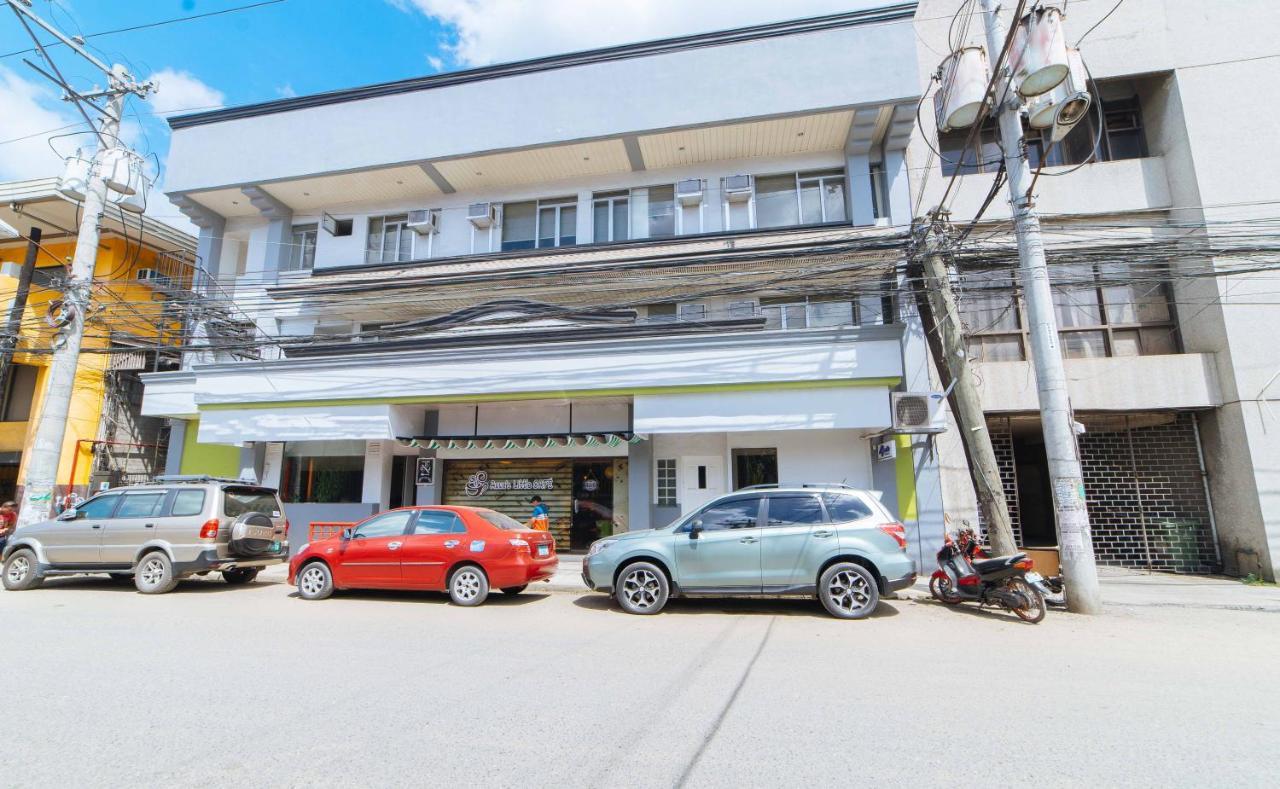 Reddoorz Plus Near San Pedro Cathedral Davao City Εξωτερικό φωτογραφία